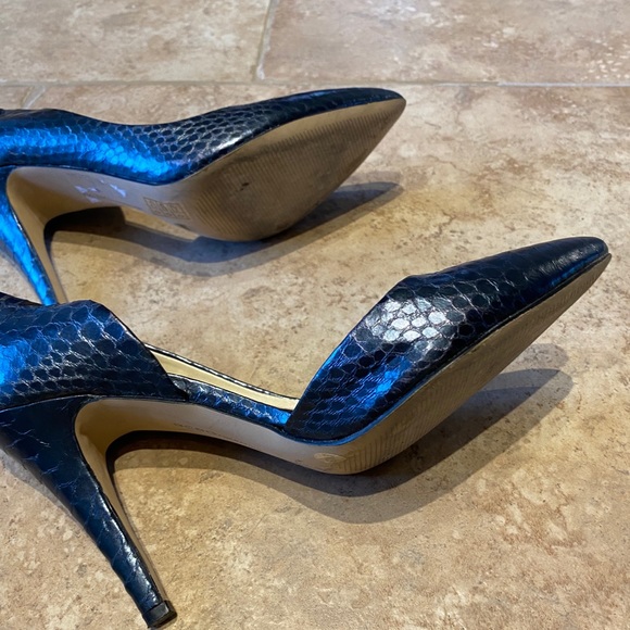 BCBG Generation Shoes in Size 9M/39 - Picture 13 of 16